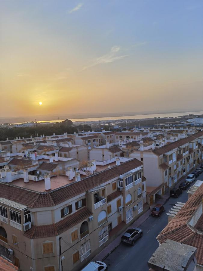 Holiday Apartment Torrevieja Exterior foto