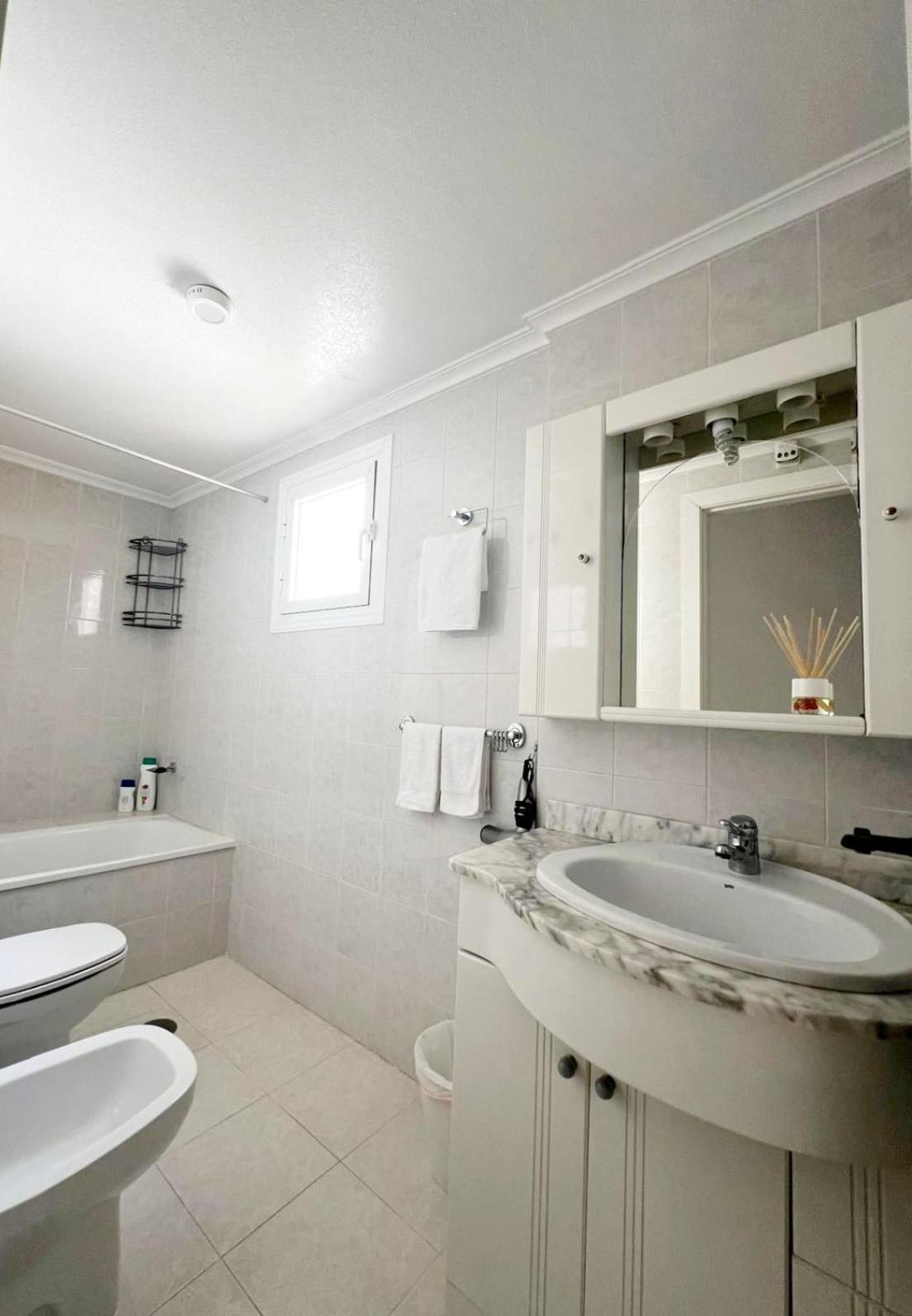 Holiday Apartment Torrevieja Exterior foto